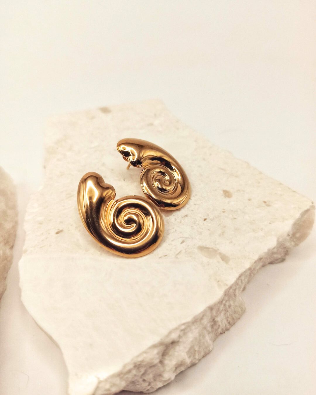 Luxe Spiral Earring