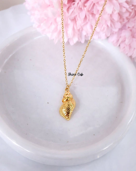 Shell Necklace