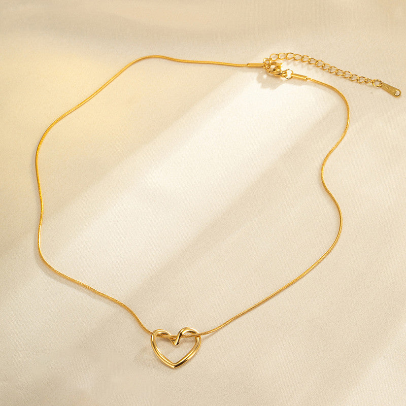 Golden Heart Loop Necklace