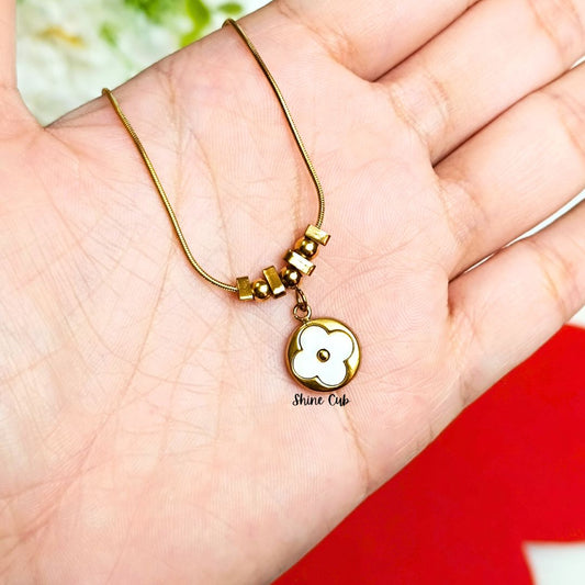 Clover Wish Necklace