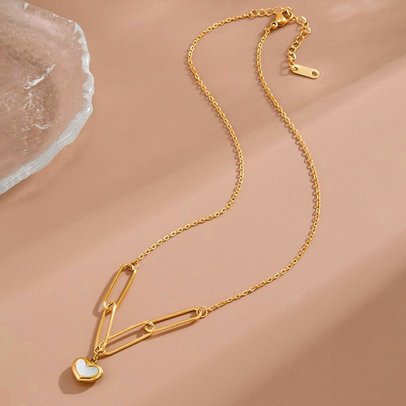 Golden Heartlink Necklace