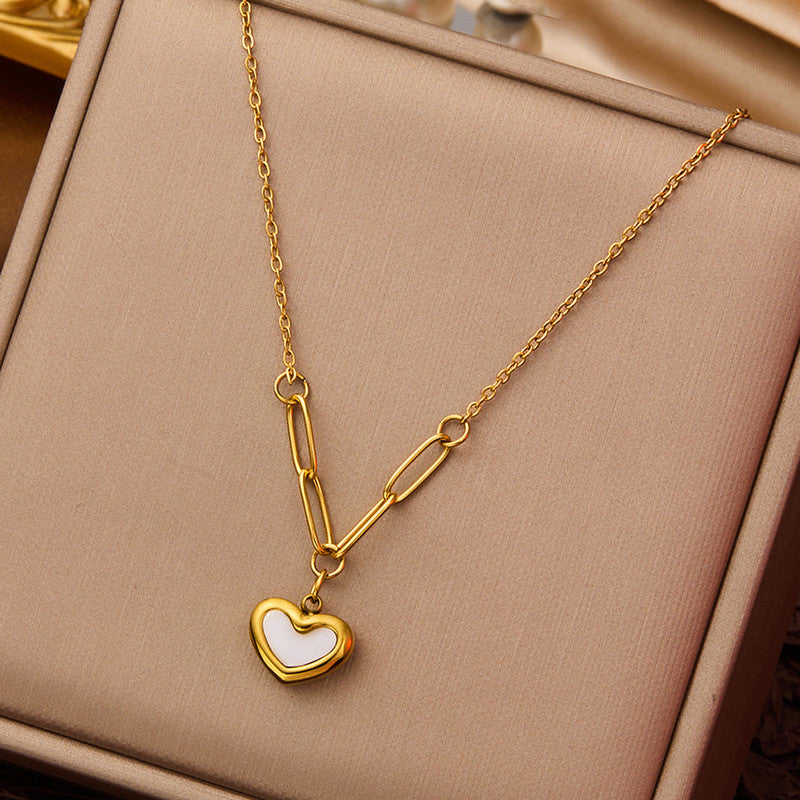 Golden Heartlink Necklace