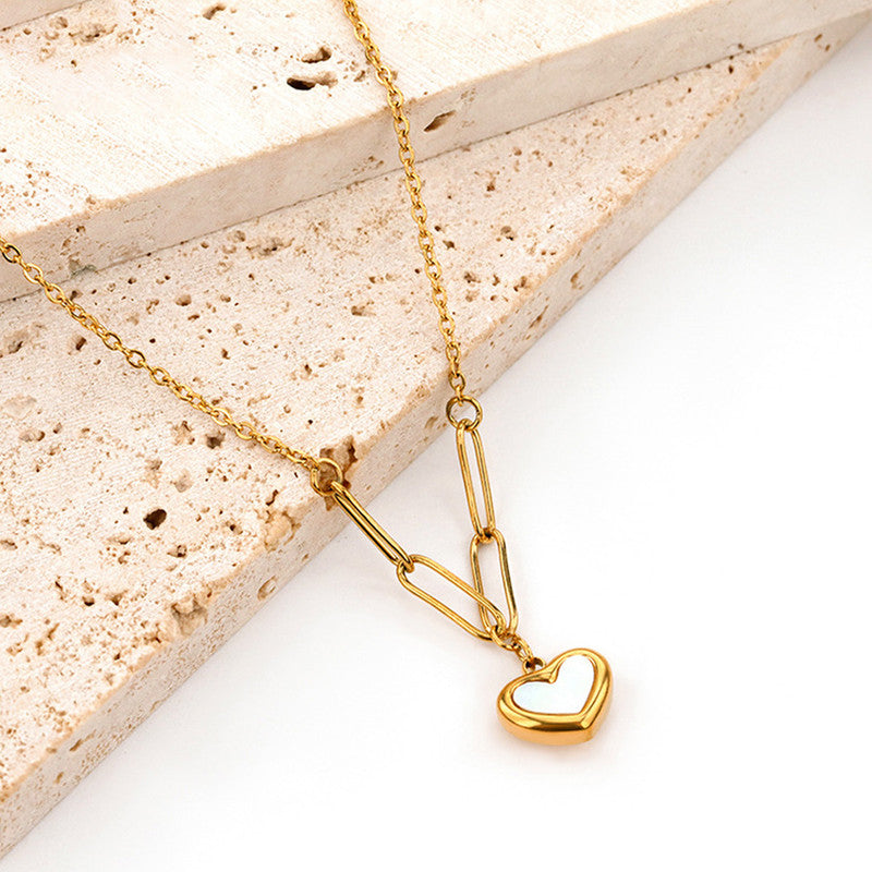 Golden Heartlink Necklace