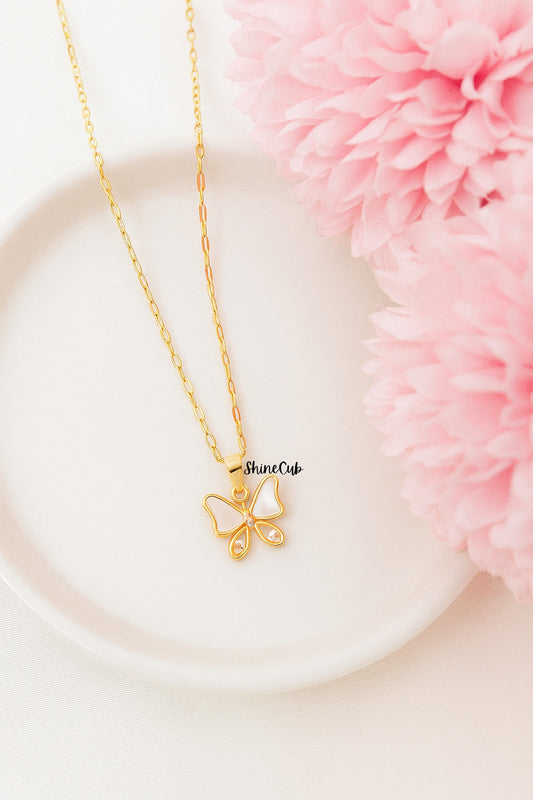 Dream Flutter Necklace