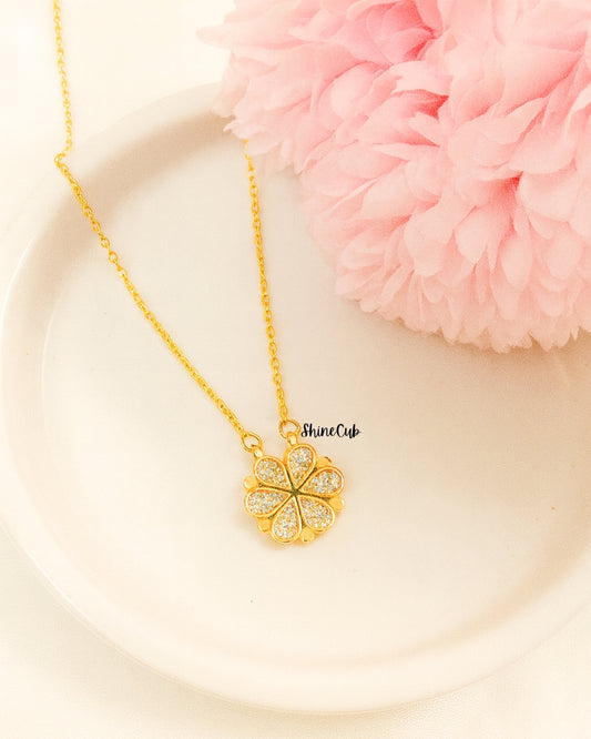 Petaluxe Magnetic Necklace